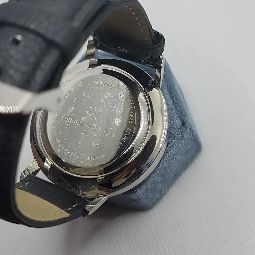 Vintage Gentlemen needs new